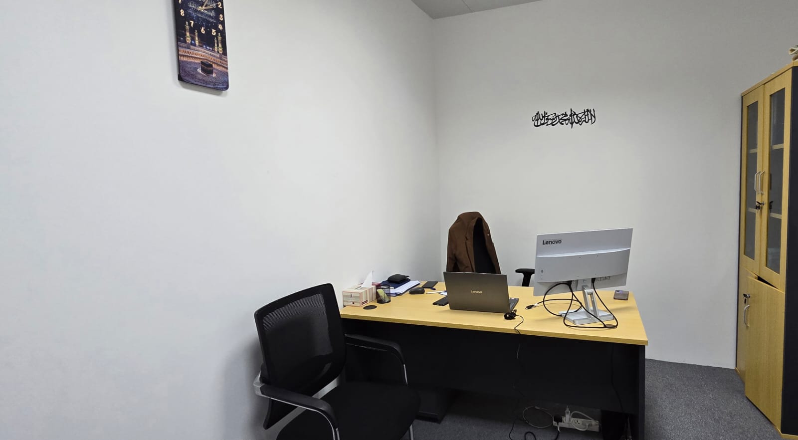 RR Cleaning Office - Professional workspace in Doha, Qatar
