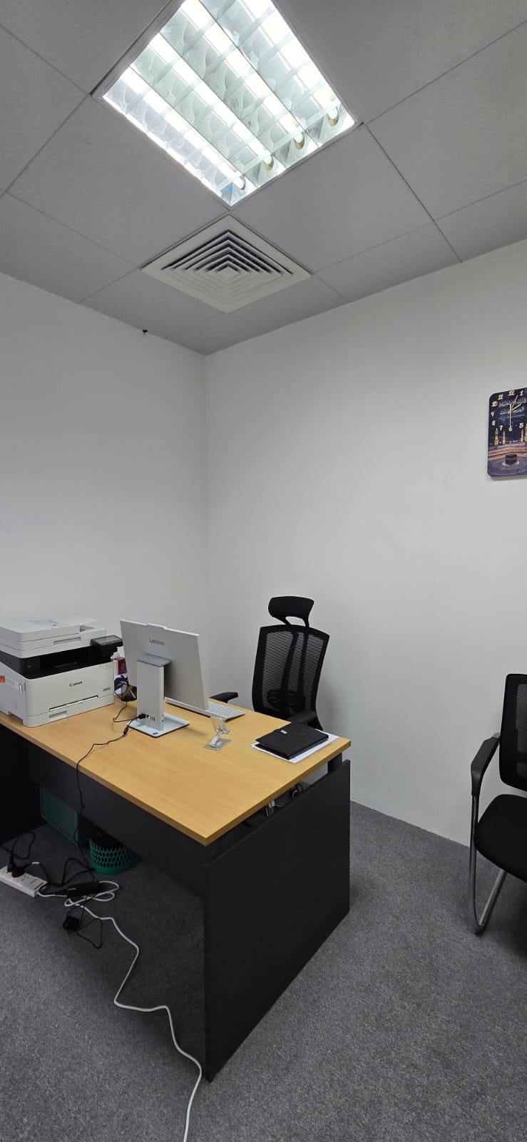 RR Cleaning Office - Professional cleaning services facility